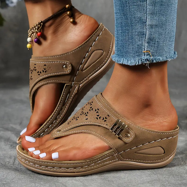 Isaline | Stitched Sandals