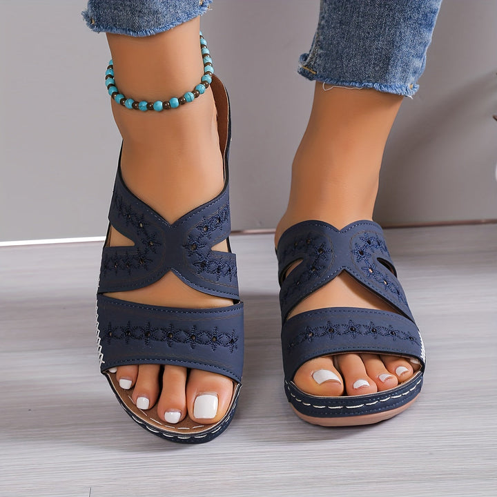 Lunara | Orthopaedic Sandals